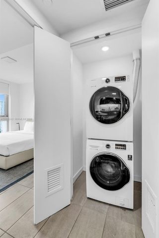 227 NE 2nd St 2503, Miami, FL 33132