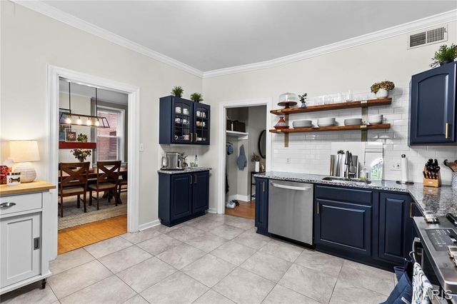 3635 Juniata Street, St Louis, MO 63116