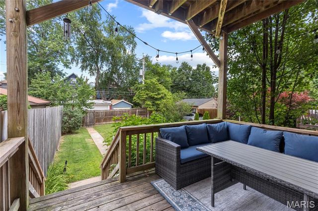 3635 Juniata Street, St Louis, MO 63116