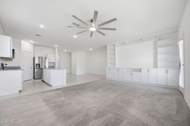 9615 W Albeniz Place, Tolleson, AZ 85353