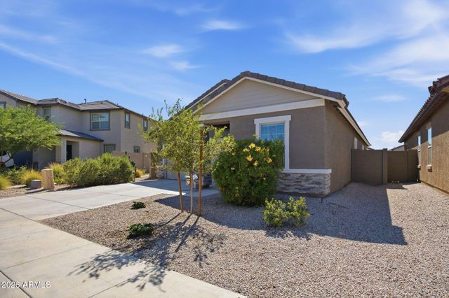 9615 W Albeniz Place, Tolleson, AZ 85353