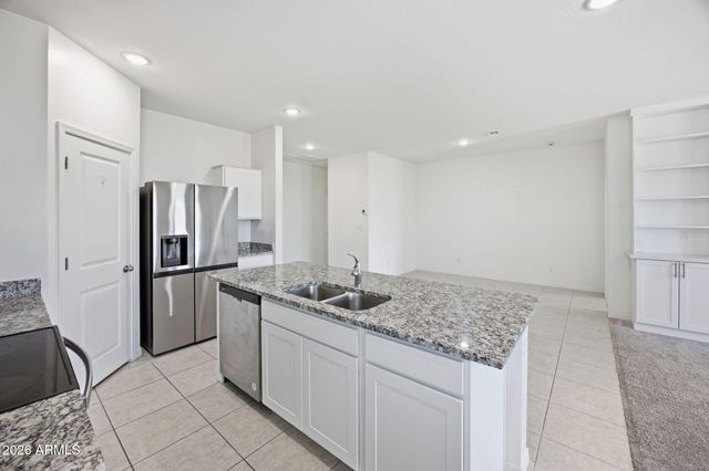 9615 W Albeniz Place, Tolleson, AZ 85353