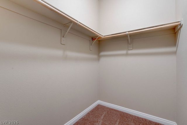 1067 Fish Pond, Las Vegas, NV 89104