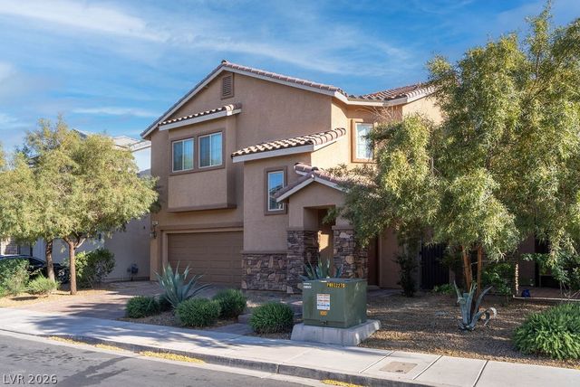 1067 Fish Pond, Las Vegas, NV 89104