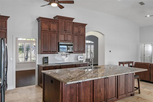 655 CALEDONIA PLACE, Sanford, FL 32771