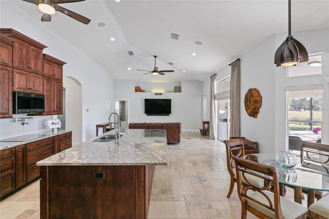 655 CALEDONIA PLACE, Sanford, FL 32771