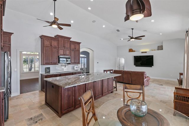 655 CALEDONIA PLACE, Sanford, FL 32771