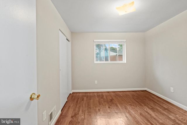 4511 HOLMES RUN PKWY, Alexandria, VA 22304