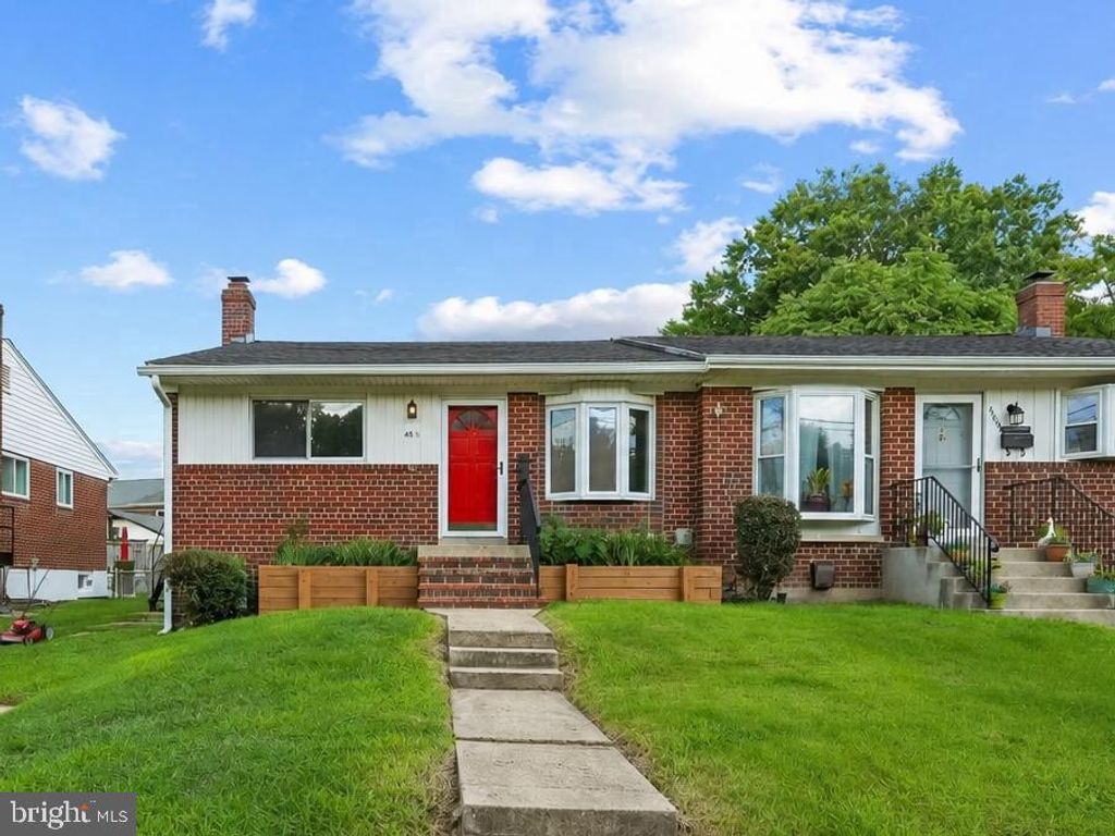 4511 HOLMES RUN PKWY, Alexandria, VA 22304