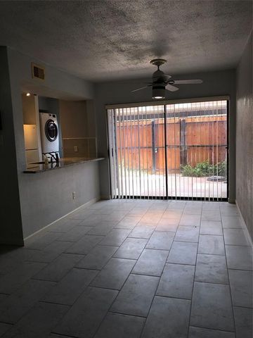 2601 S Braeswood Boulevard 203, Houston, TX 77025