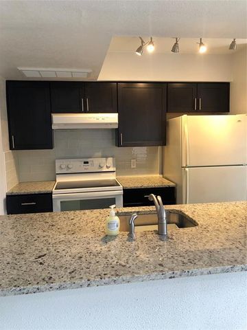 2601 S Braeswood Boulevard 203, Houston, TX 77025
