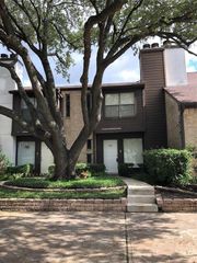 2601 S Braeswood Boulevard 203, Houston, TX 77025