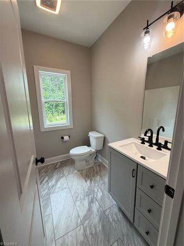 2498 Settle Bridge Road, Stoneville, NC 27048
