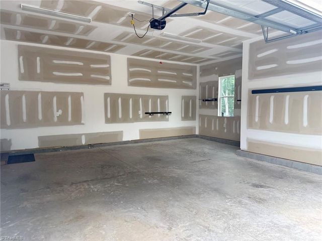 2498 Settle Bridge Road, Stoneville, NC 27048