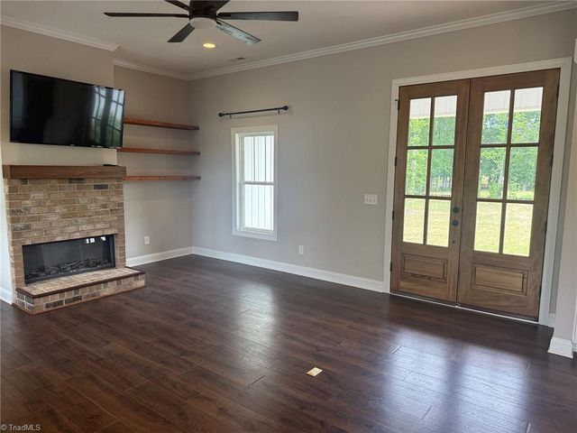2498 Settle Bridge Road, Stoneville, NC 27048