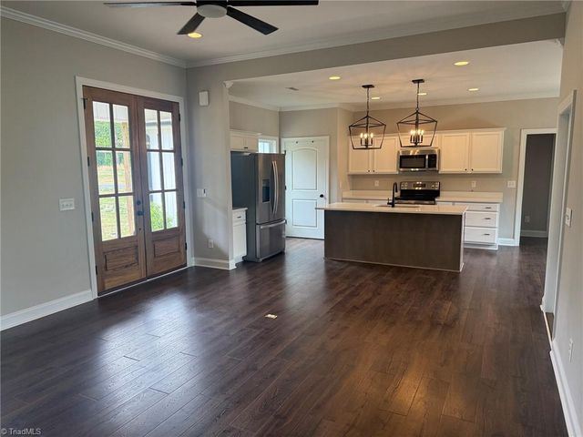 2498 Settle Bridge Road, Stoneville, NC 27048