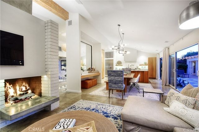 1357 Sussex Lane, Newport Beach, CA 92660