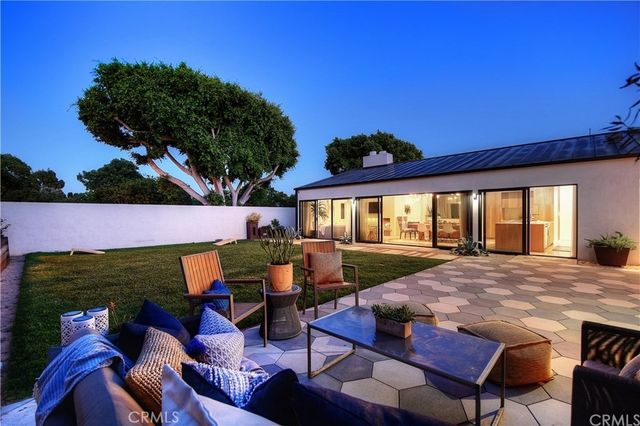 1357 Sussex Lane, Newport Beach, CA 92660