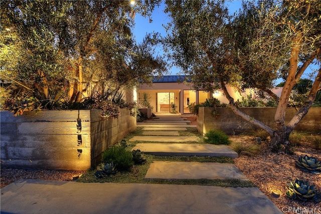 1357 Sussex Lane, Newport Beach, CA 92660