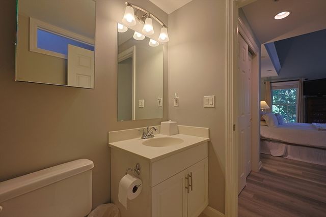 10 Paul Revere Path 10, Hopkinton, MA 01748