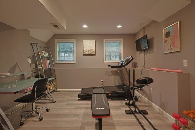 10 Paul Revere Path 10, Hopkinton, MA 01748
