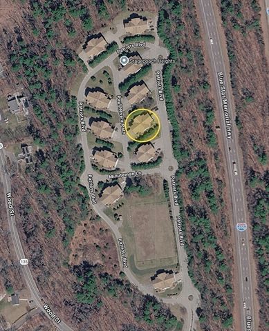 10 Paul Revere Path 10, Hopkinton, MA 01748