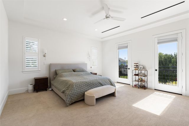 531 W 27th Street, Houston, TX 77008