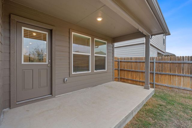 198 Andover LN, Kyle, TX 78640