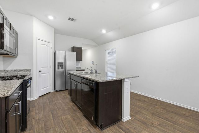 198 Andover LN, Kyle, TX 78640