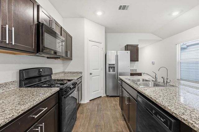 198 Andover LN, Kyle, TX 78640