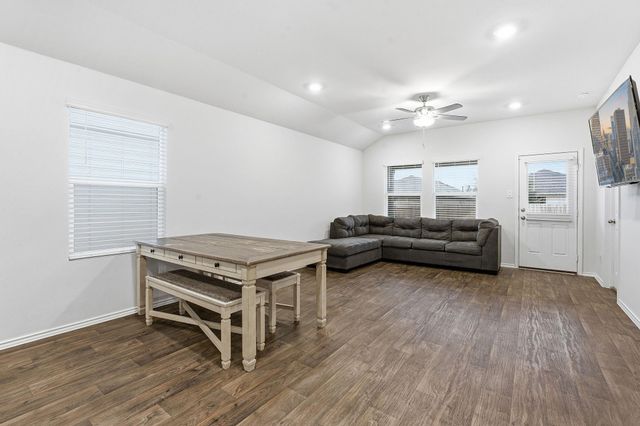 198 Andover LN, Kyle, TX 78640