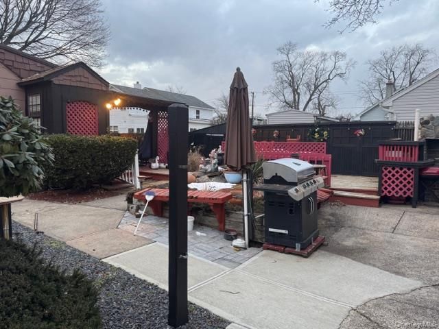 11 Hatcher Court, Amityville, NY 11701