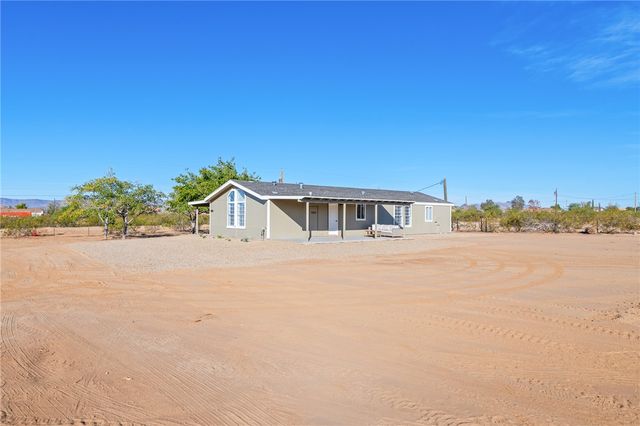 3820 N Tonto Road, Golden Valley, AZ 86413