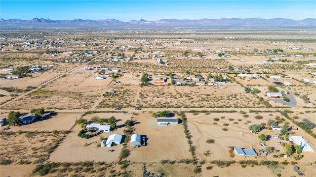 3820 N Tonto Road, Golden Valley, AZ 86413