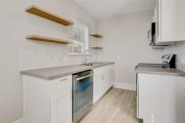 4314 Bell Street 2, Houston, TX 77023