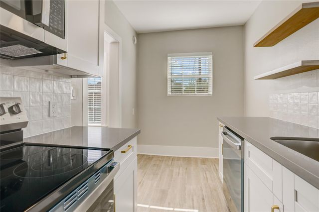 4314 Bell Street 2, Houston, TX 77023