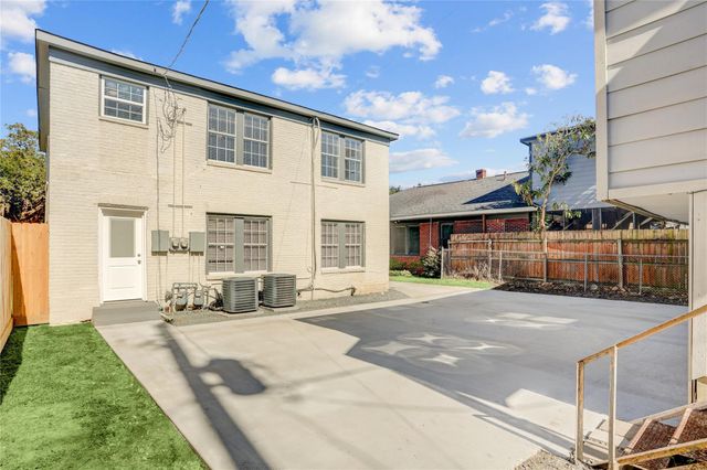 4314 Bell Street 2, Houston, TX 77023