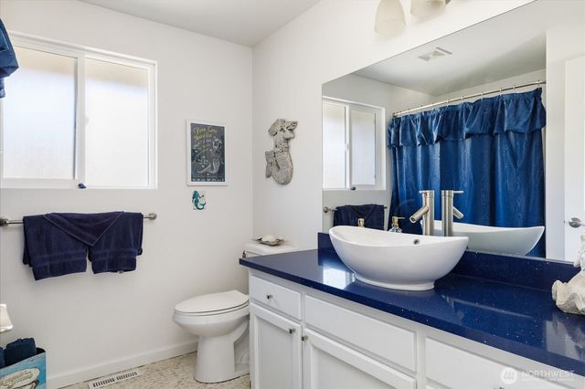 724 Hacienda Drive, Coupeville, WA 98239
