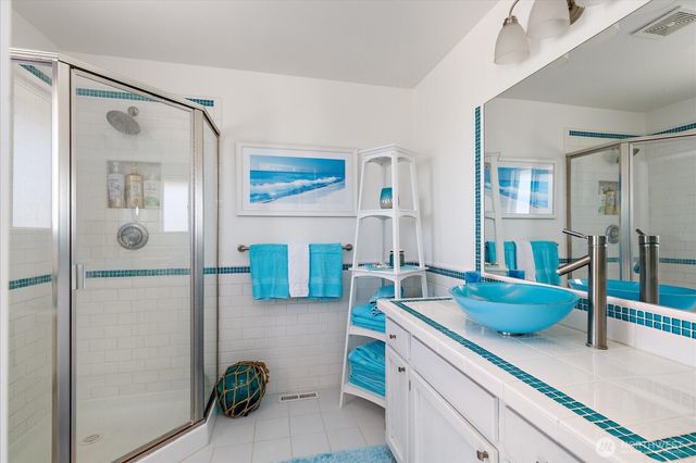 724 Hacienda Drive, Coupeville, WA 98239