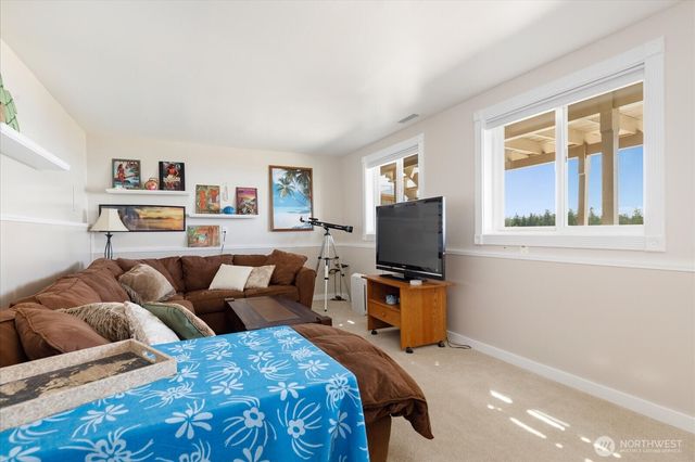 724 Hacienda Drive, Coupeville, WA 98239