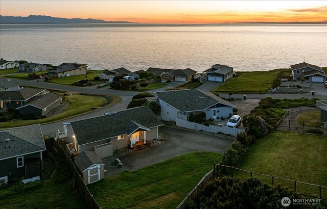 724 Hacienda Drive, Coupeville, WA 98239