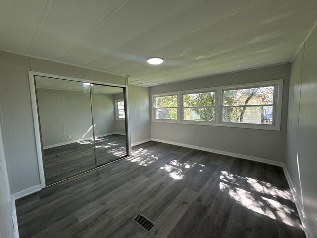 320 Pleasant Terrace, Matteson, IL 60443