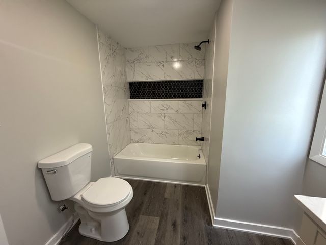 320 Pleasant Terrace, Matteson, IL 60443