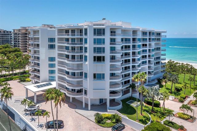 455 LONGBOAT CLUB ROAD PH8, Longboat Key, FL 34228