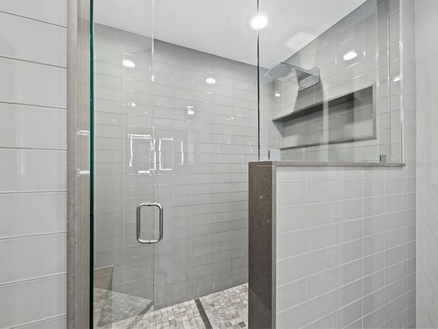 455 LONGBOAT CLUB ROAD PH8, Longboat Key, FL 34228