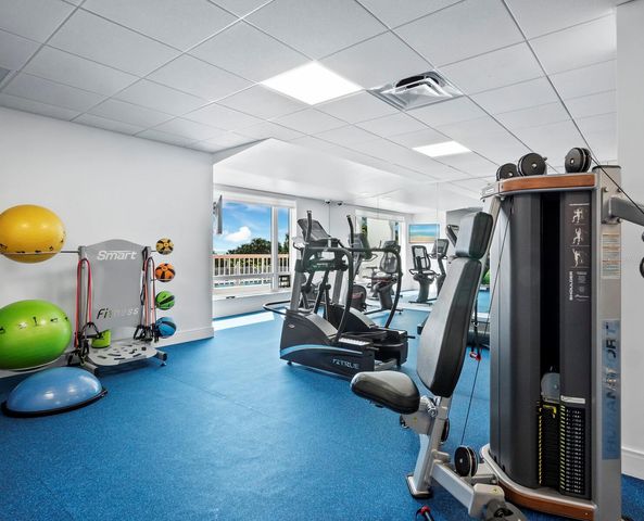455 LONGBOAT CLUB ROAD PH8, Longboat Key, FL 34228