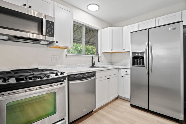 4174 Powell Avenue, Columbus, OH 43213