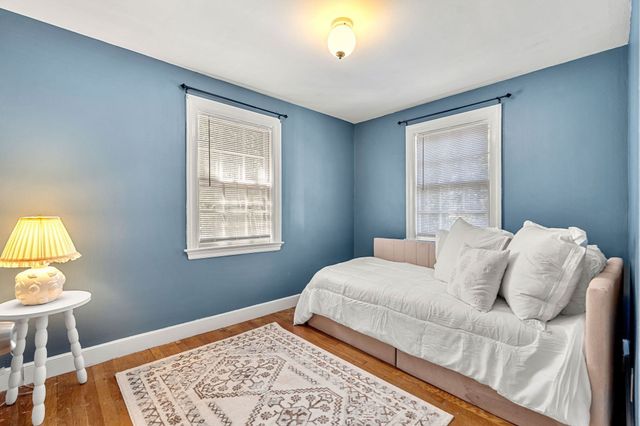 27 Glendale Road, Milton, MA 02186