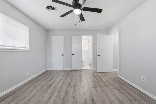 6028 Walraven Circle, Fort Worth, TX 76133