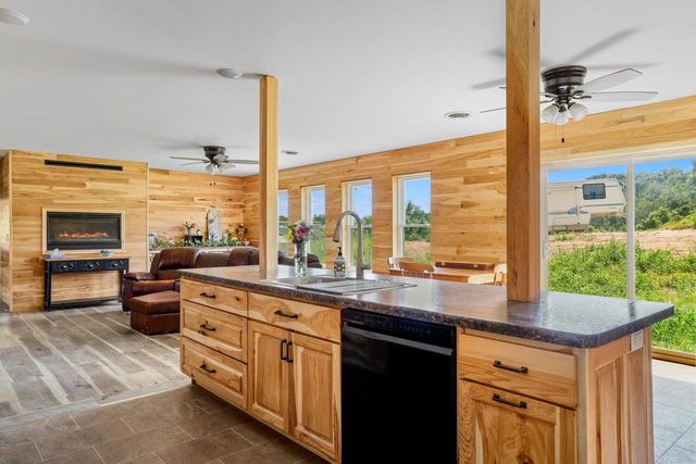 W10864 Santas Loop ROAD, Wonewoc, WI 53968